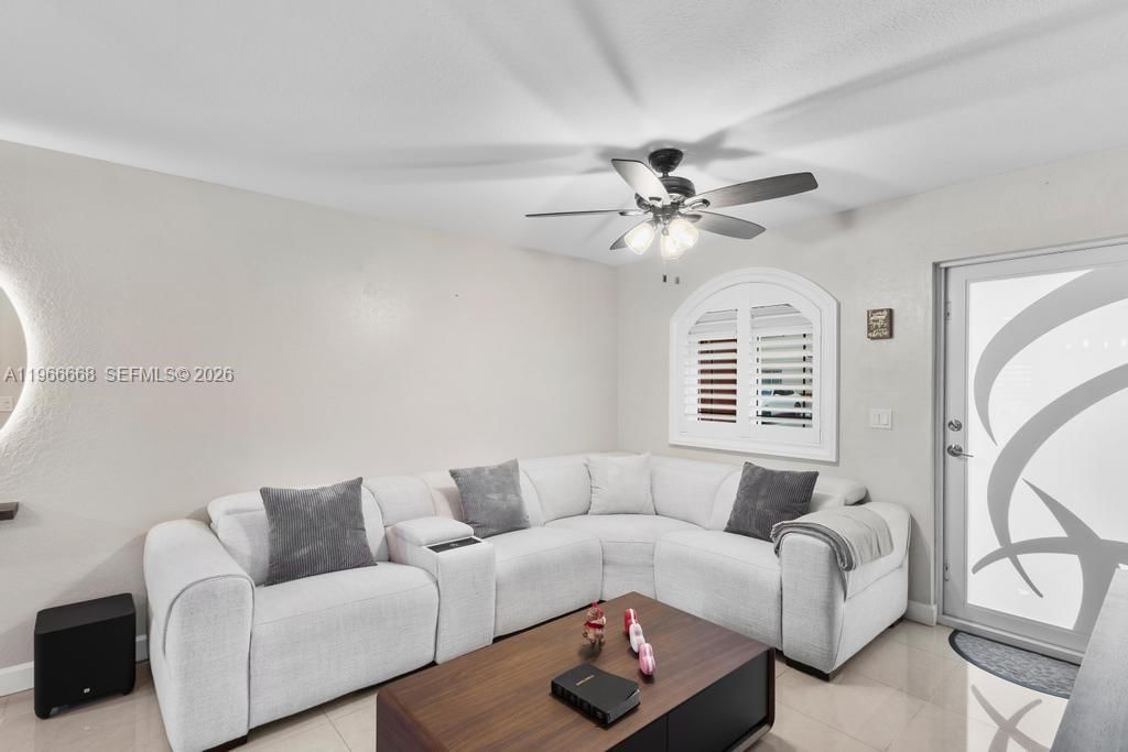 Real estate property located at 10951 Okeechobee Rd #101, Miami-dade, Garden Villas Condo Ii, Hialeah Gardens, FL