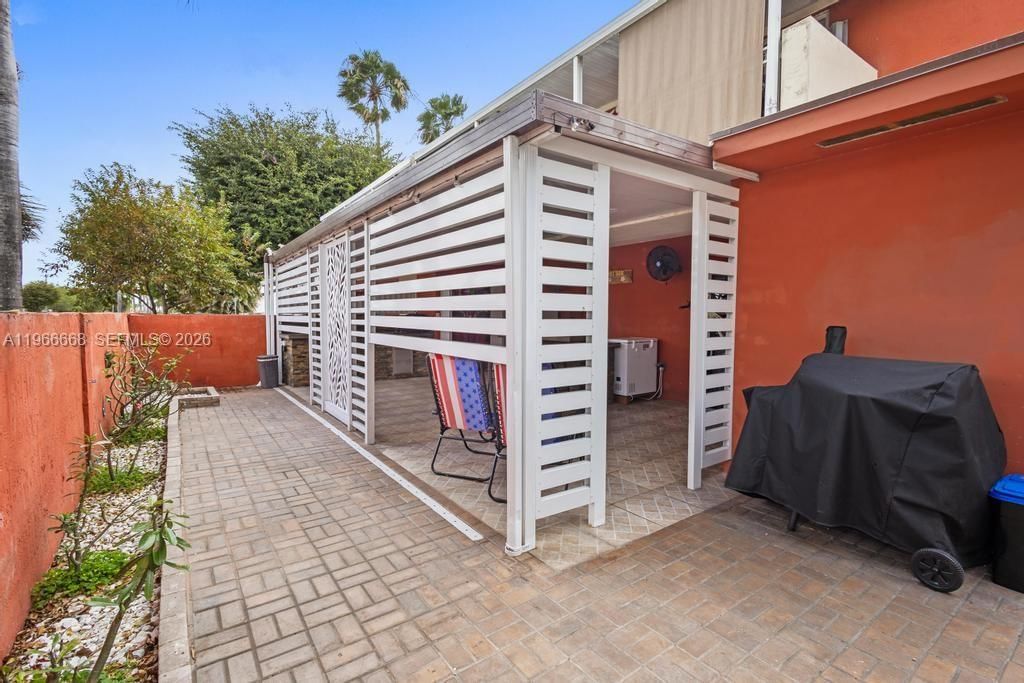 Real estate property located at 10951 Okeechobee Rd #101, Miami-dade, Garden Villas Condo Ii, Hialeah Gardens, FL