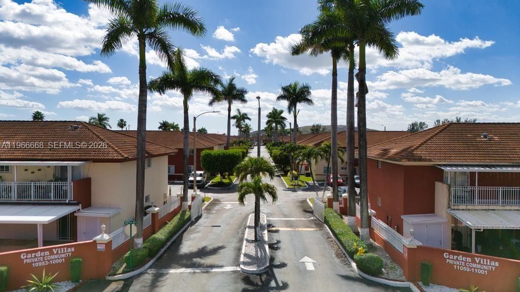 Real estate property located at 10951 Okeechobee Rd #101, Miami-dade, Garden Villas Condo Ii, Hialeah Gardens, FL