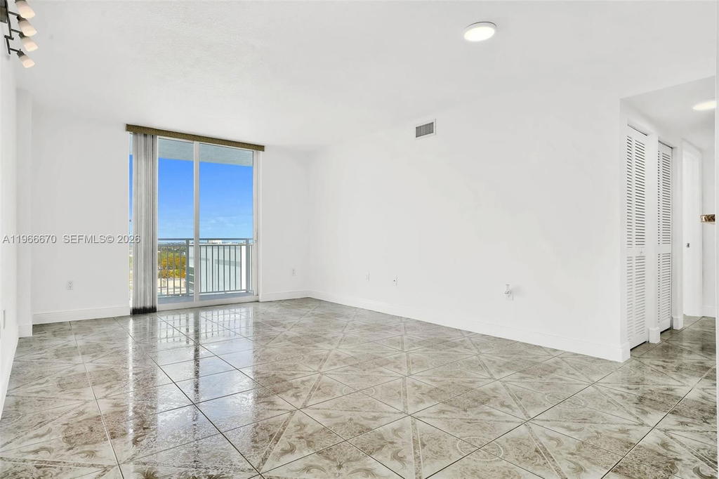 Real estate property located at 60 37th Ave #1004, Miami-dade, Douglas Place Condo, Miami, FL