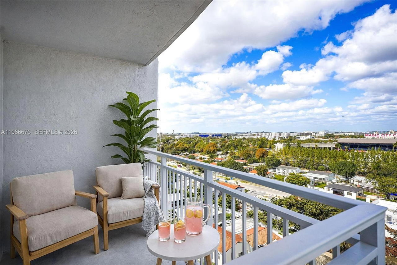 Real estate property located at 60 37th Ave #1004, Miami-dade, Douglas Place Condo, Miami, FL