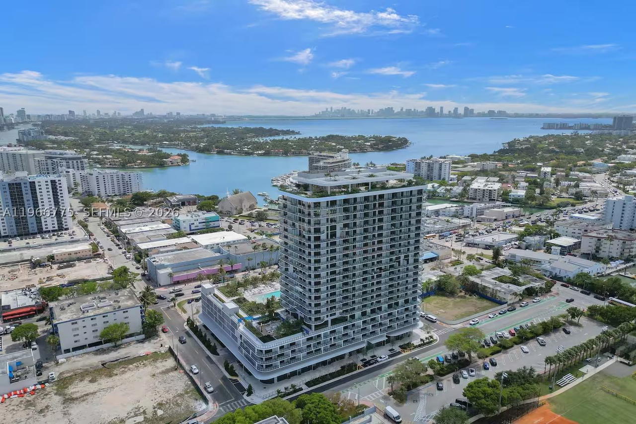 Real estate property located at 580 72nd St #705, Miami-dade, 72 Park, Miami Beach, FL