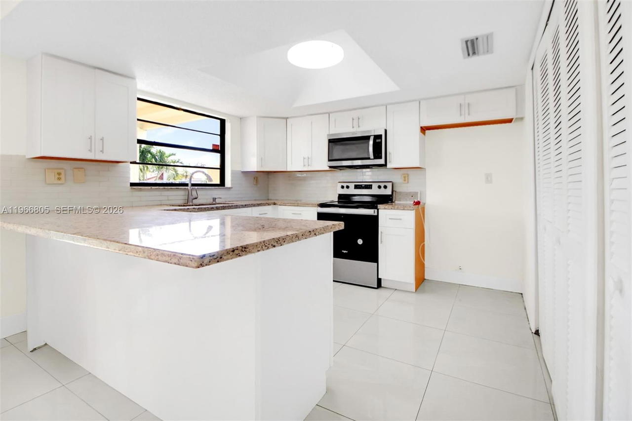 Real estate property located at 13844 15th St, Miami-dade, Coral West Heights 2nd Ad, Miami, FL