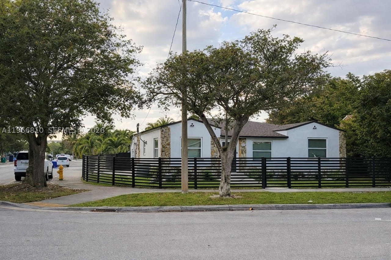 Real estate property located at 4500 3rd Ave, Miami-dade, Columbia Park Corr Pl, Miami, FL