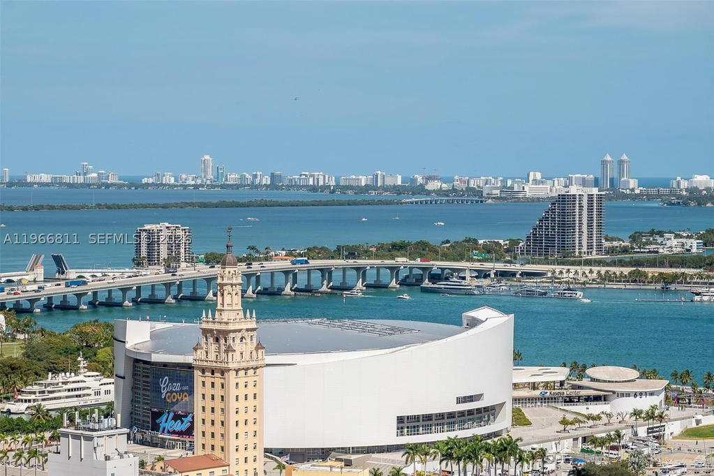 Real estate property located at 225 Miami Ave #3307, Miami-dade, Miami North, Miami, FL