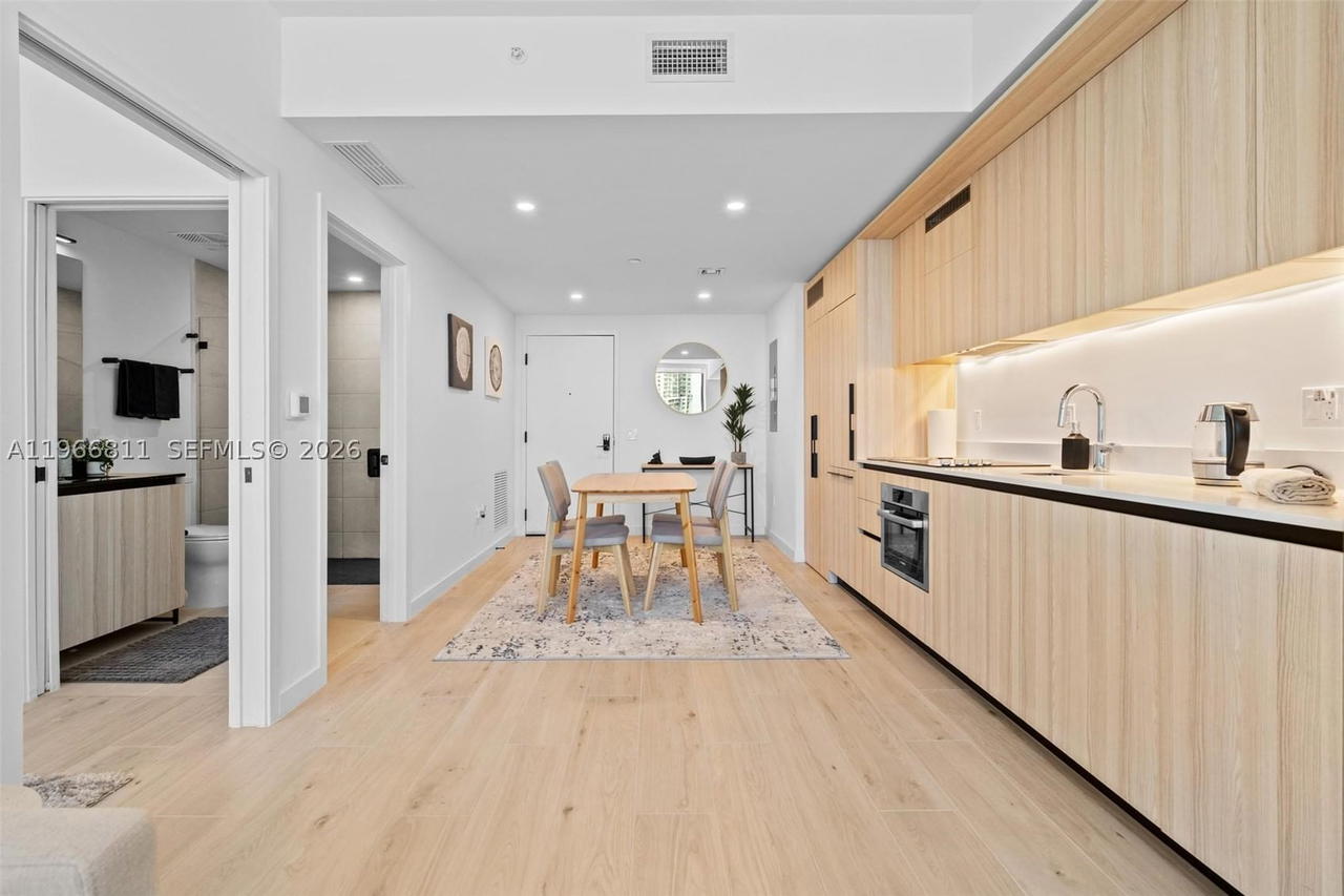 Real estate property located at 225 Miami Ave #3307, Miami-dade, Miami North, Miami, FL