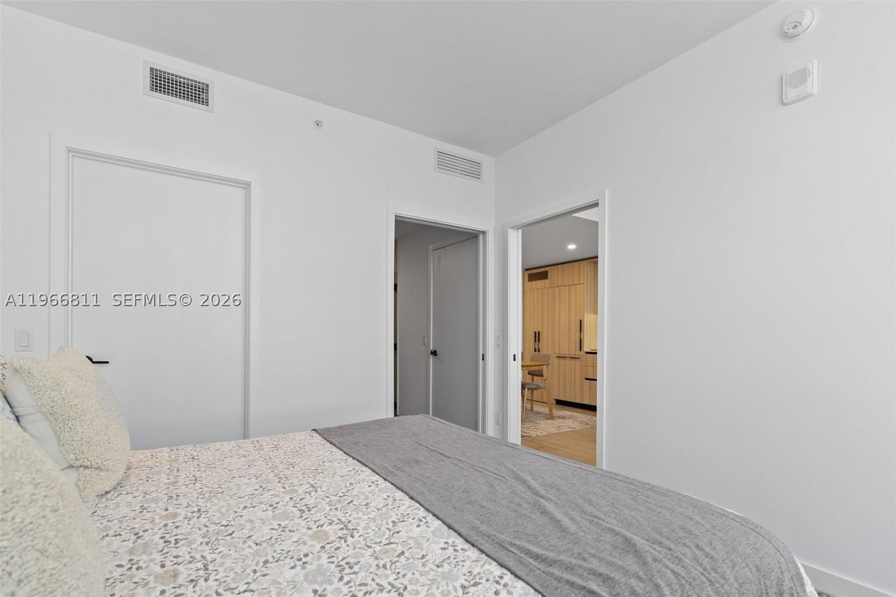 Real estate property located at 225 Miami Ave #3307, Miami-dade, Miami North, Miami, FL
