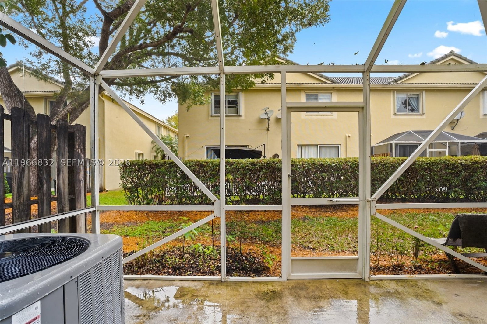 Real estate property located at 2167 Hacienda Ter, Broward, Sector 2 Boundary Plat, Weston, FL