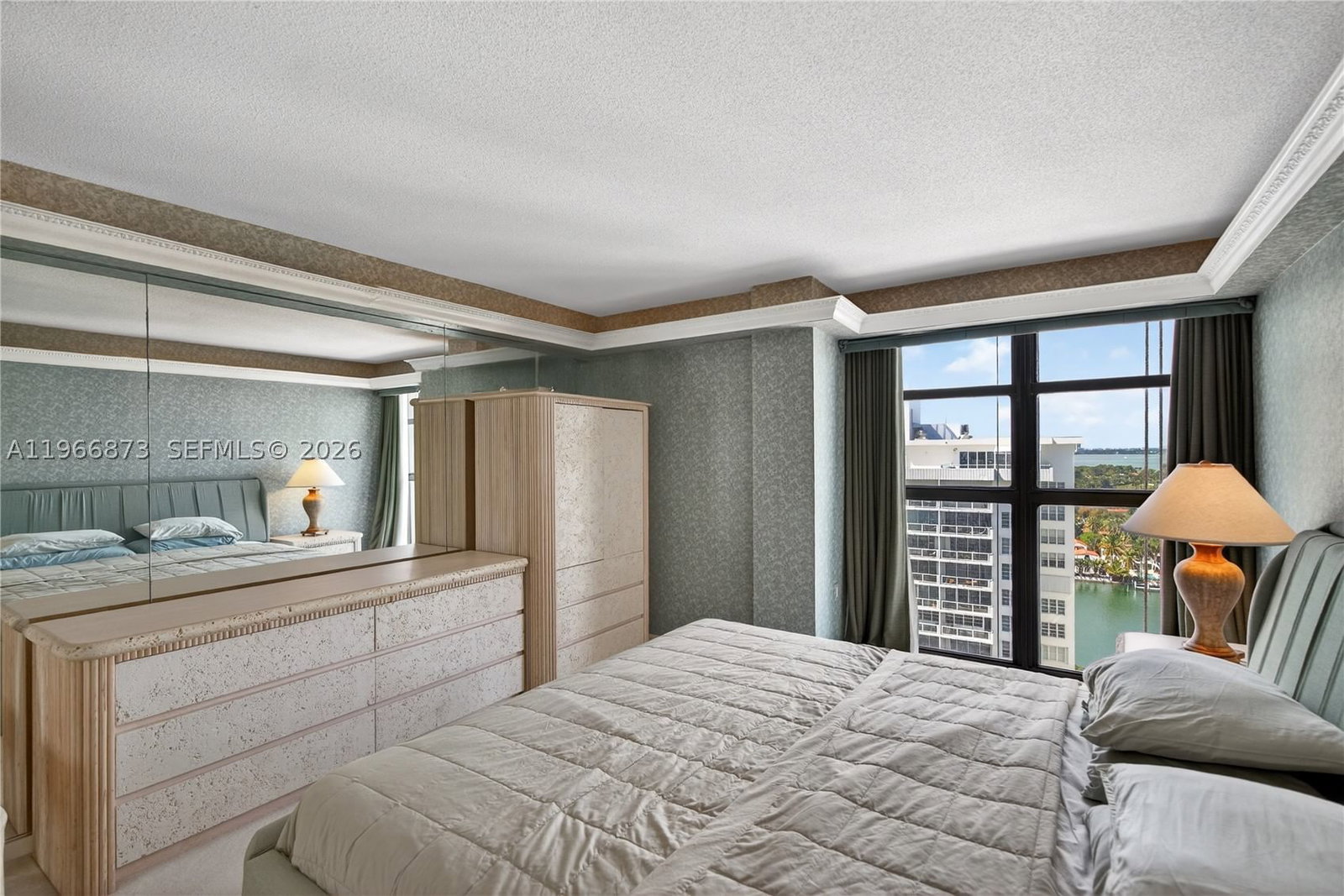 Real estate property located at 5757 Collins Ave #1902, Miami-dade, Lexcellence Condo, Miami Beach, FL
