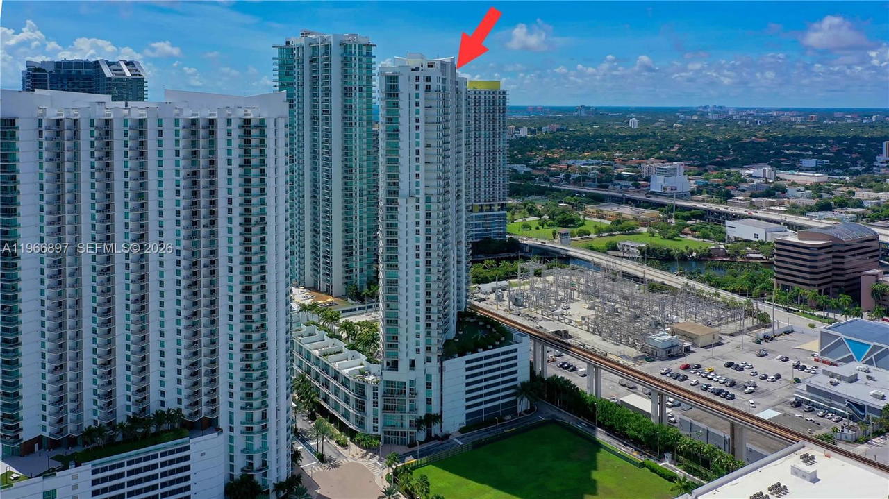 Real estate property located at 90 3rd St #1602, Miami-dade, Ivy Condo, Miami, FL