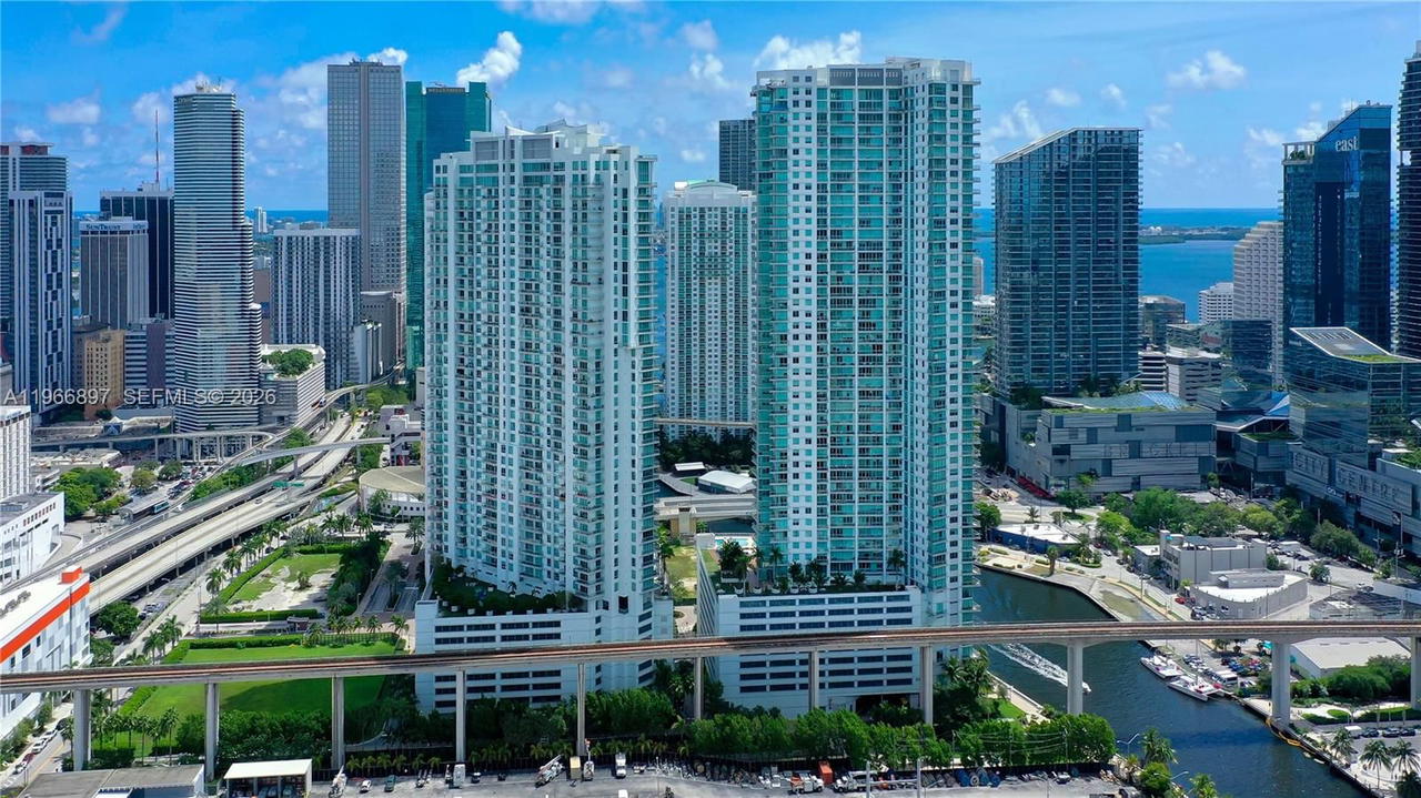 Real estate property located at 90 3rd St #1602, Miami-dade, Ivy Condo, Miami, FL