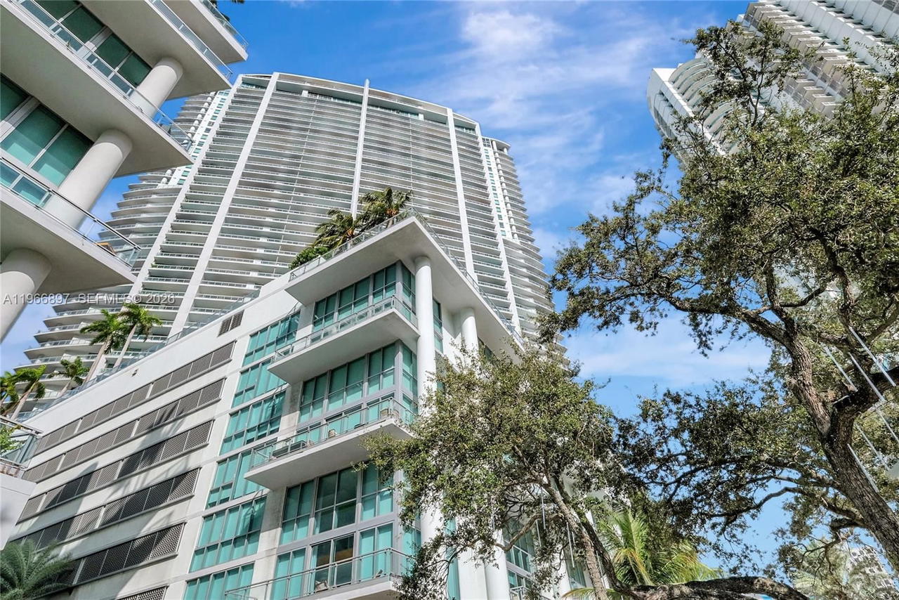 Real estate property located at 90 3rd St #1602, Miami-dade, Ivy Condo, Miami, FL