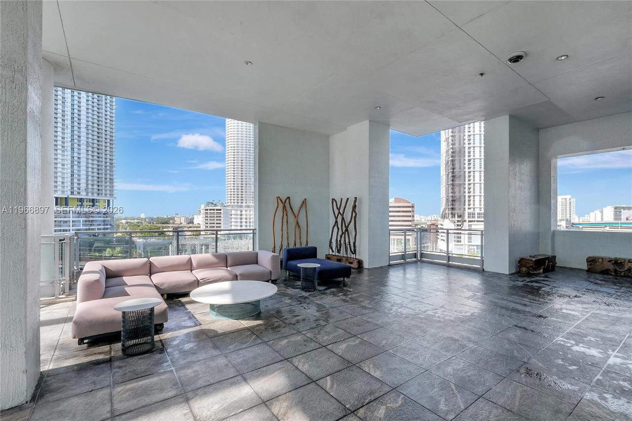 Real estate property located at 90 3rd St #1602, Miami-dade, Ivy Condo, Miami, FL