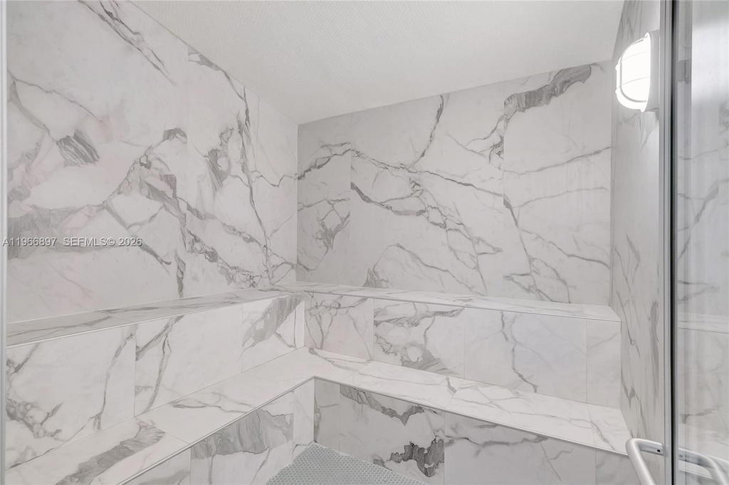 Real estate property located at 90 3rd St #1602, Miami-dade, Ivy Condo, Miami, FL