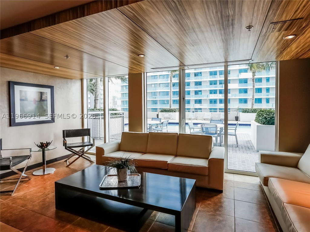 Real estate property located at 60 13th St #3404, Miami-dade, Infinity At Brickell Cond, Miami, FL