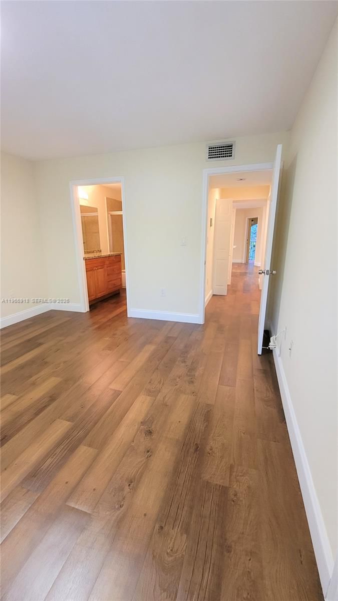 Real estate property located at 2420 33rd St #1008, Broward, Sailboat Pointe Condo, Oakland Park, FL