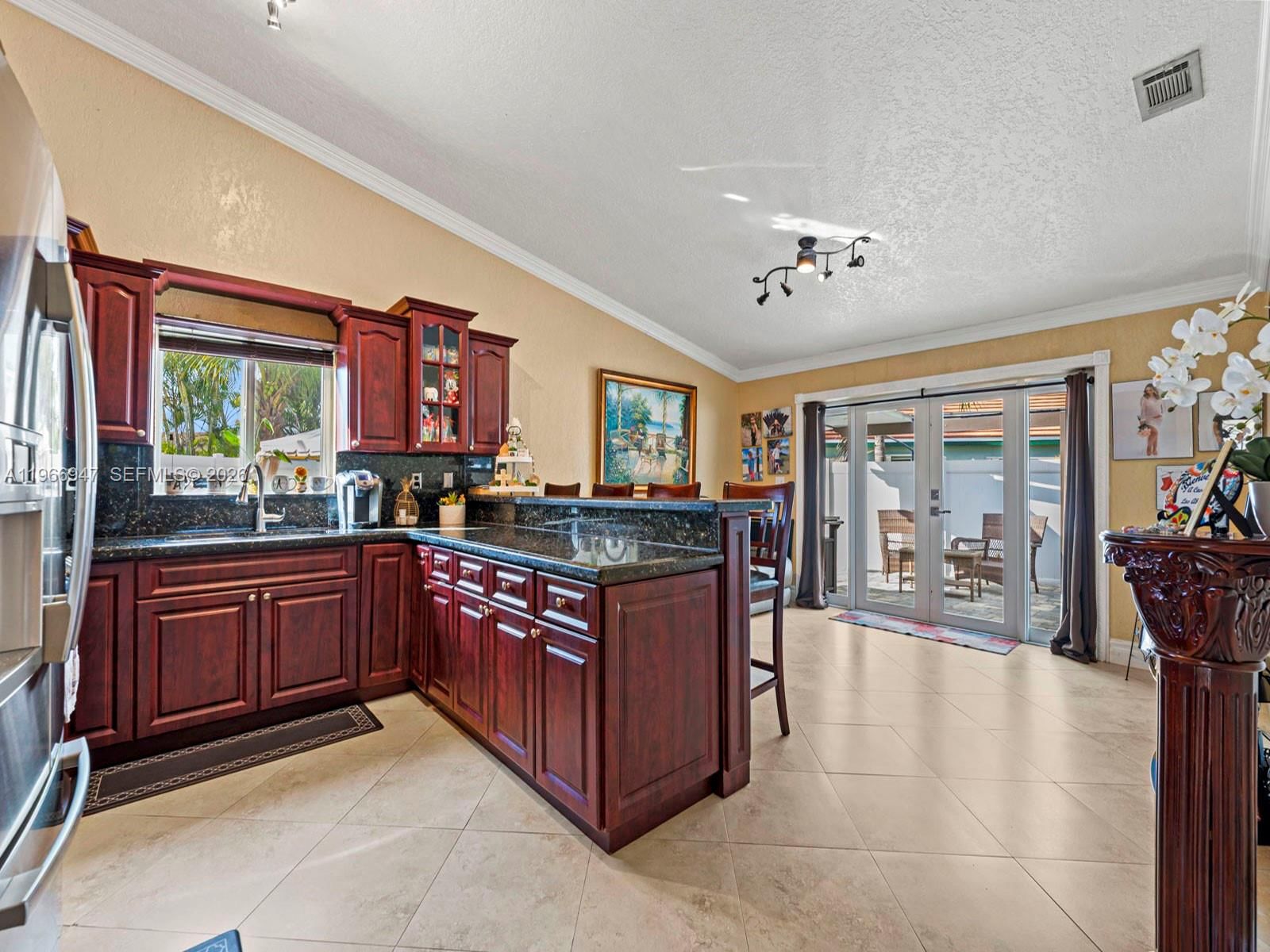 Real estate property located at 15715 76th Ter, Miami-dade, Adrian Homes At Lago Mar, Miami, FL