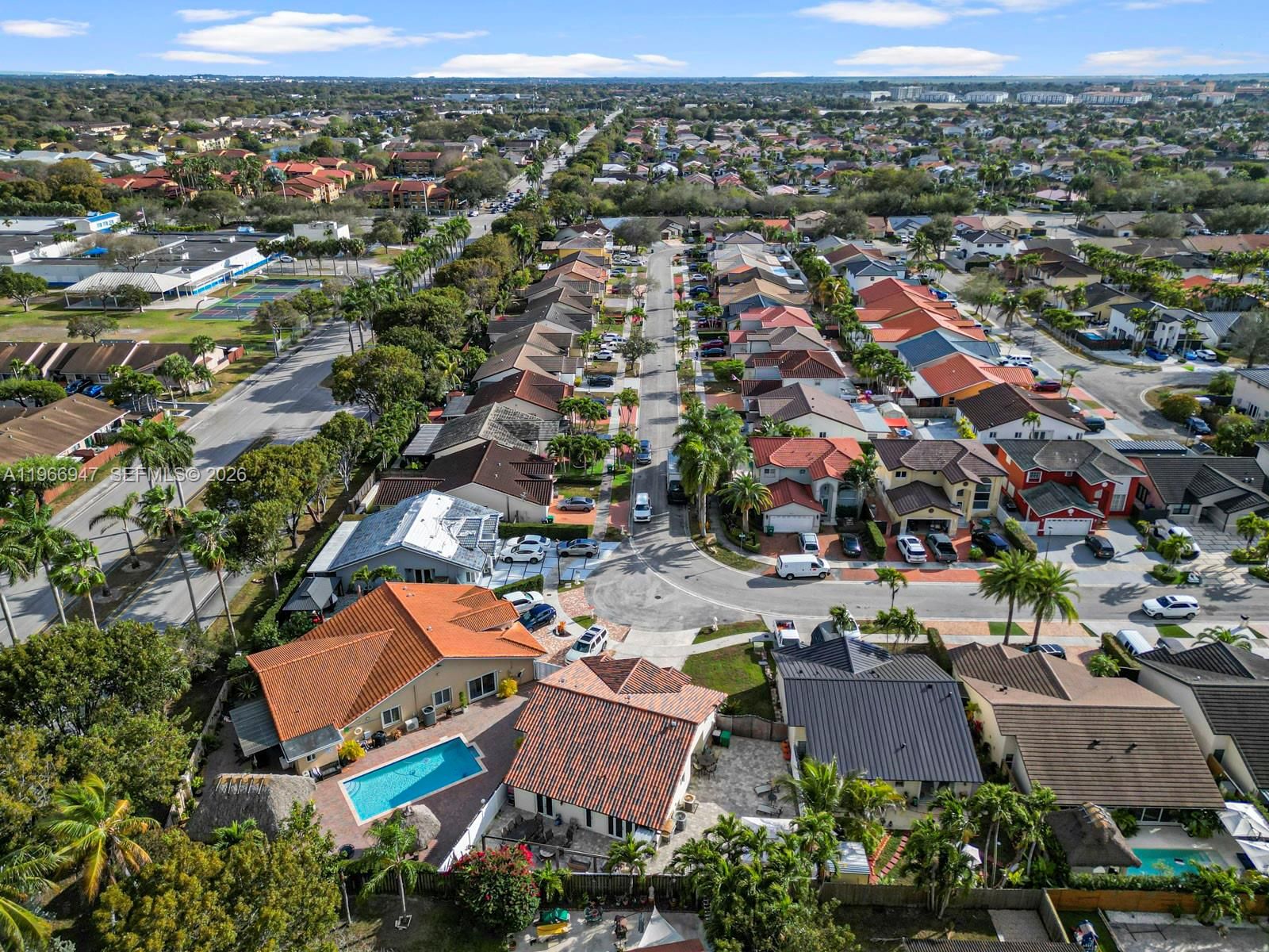 Real estate property located at 15715 76th Ter, Miami-dade, Adrian Homes At Lago Mar, Miami, FL