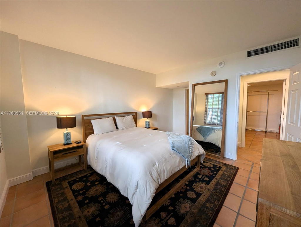 Real estate property located at 5161 Collins Ave #208, Miami-dade, Seacoast 5151 Condo, Miami Beach, FL