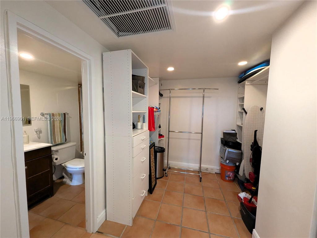 Real estate property located at 5161 Collins Ave #208, Miami-dade, Seacoast 5151 Condo, Miami Beach, FL