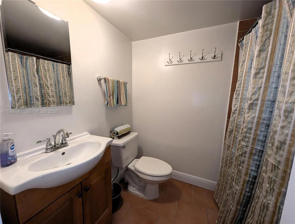 Real estate property located at 5161 Collins Ave #208, Miami-dade, Seacoast 5151 Condo, Miami Beach, FL