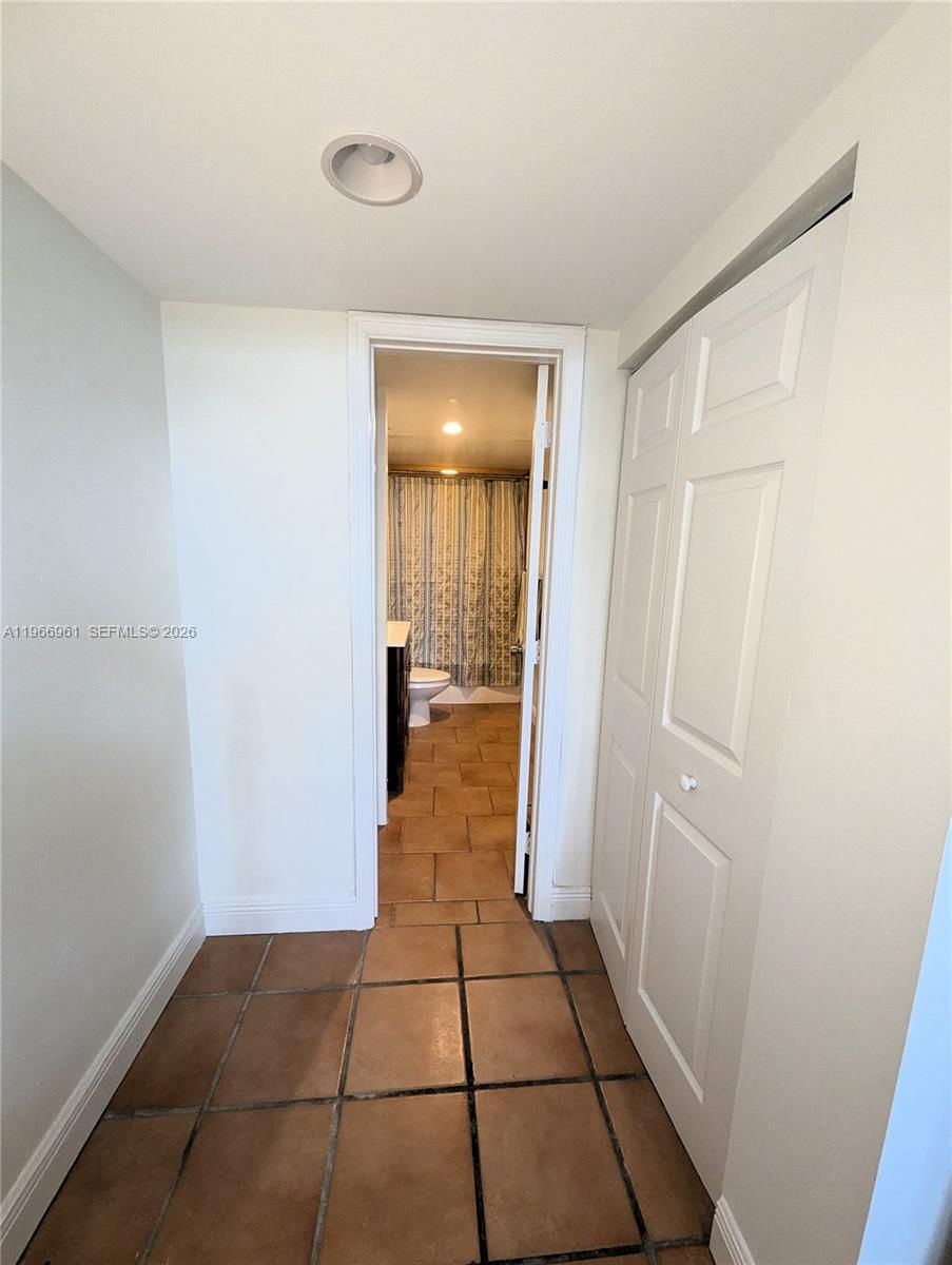 Real estate property located at 5161 Collins Ave #208, Miami-dade, Seacoast 5151 Condo, Miami Beach, FL