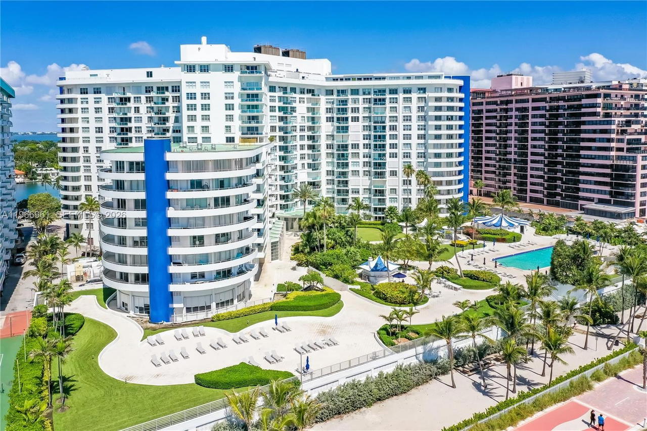 Real estate property located at 5161 Collins Ave #208, Miami-dade, Seacoast 5151 Condo, Miami Beach, FL