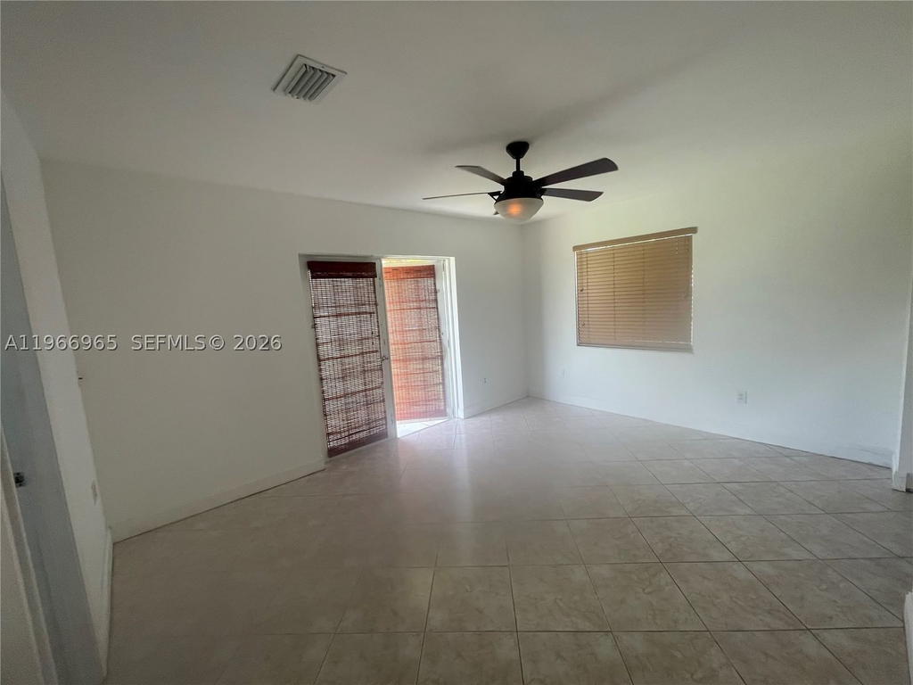 Real estate property located at 30704 188th Ct, Miami-dade, Alfie Manor, Homestead, FL