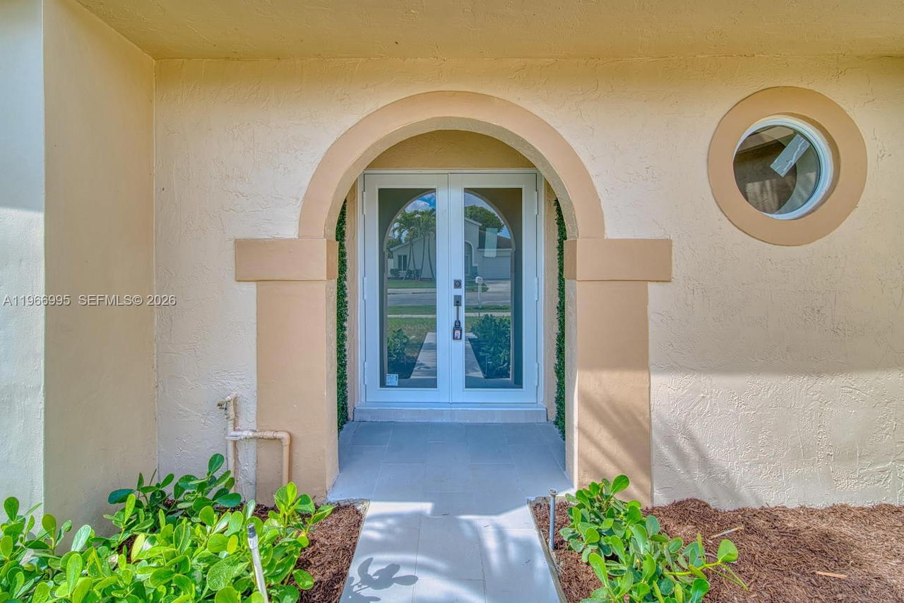 Real estate property located at 3230 Jasper Way, Broward, River Run, Miramar, FL