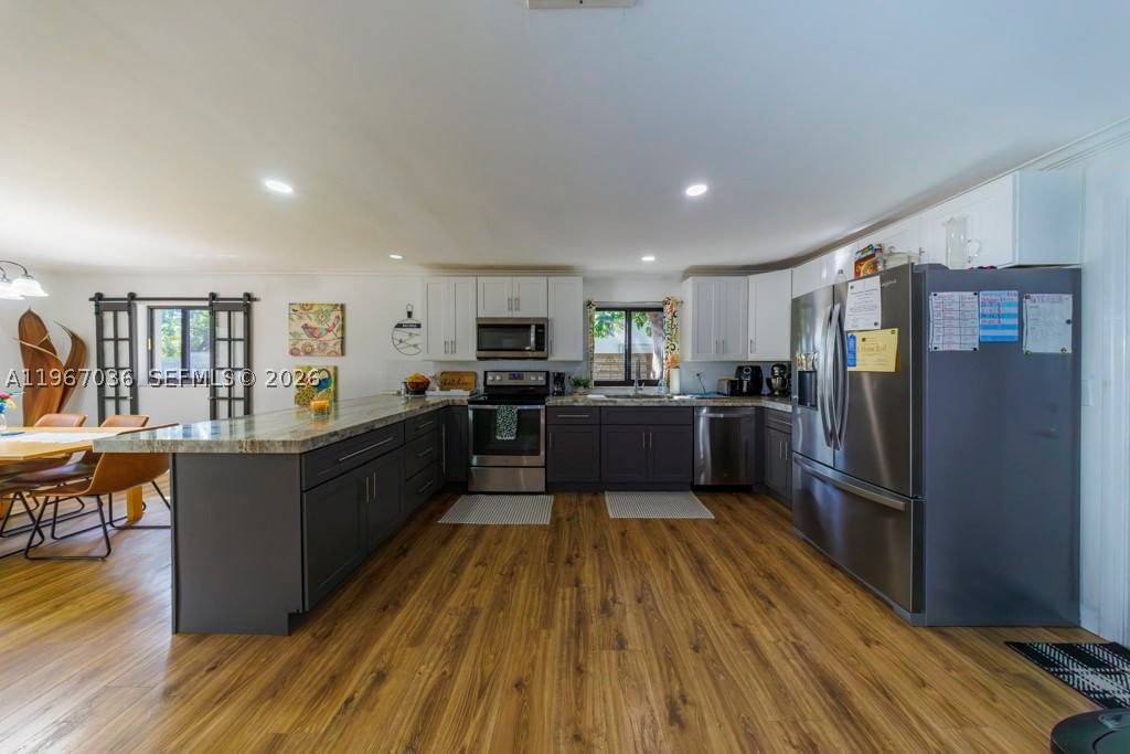 Real estate property located at 8802 Fordham, Lee, F T Myers Villas, Fort Myers, FL