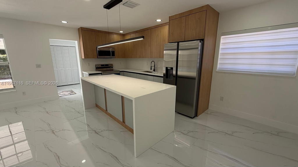 Real estate property located at 9620 9th Ter, Miami-dade, Town Park Heights, Miami, FL