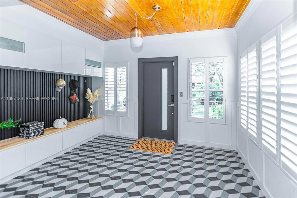 Real estate property located at 814 Monterey St, Miami-dade, Welbon, Coral Gables, FL