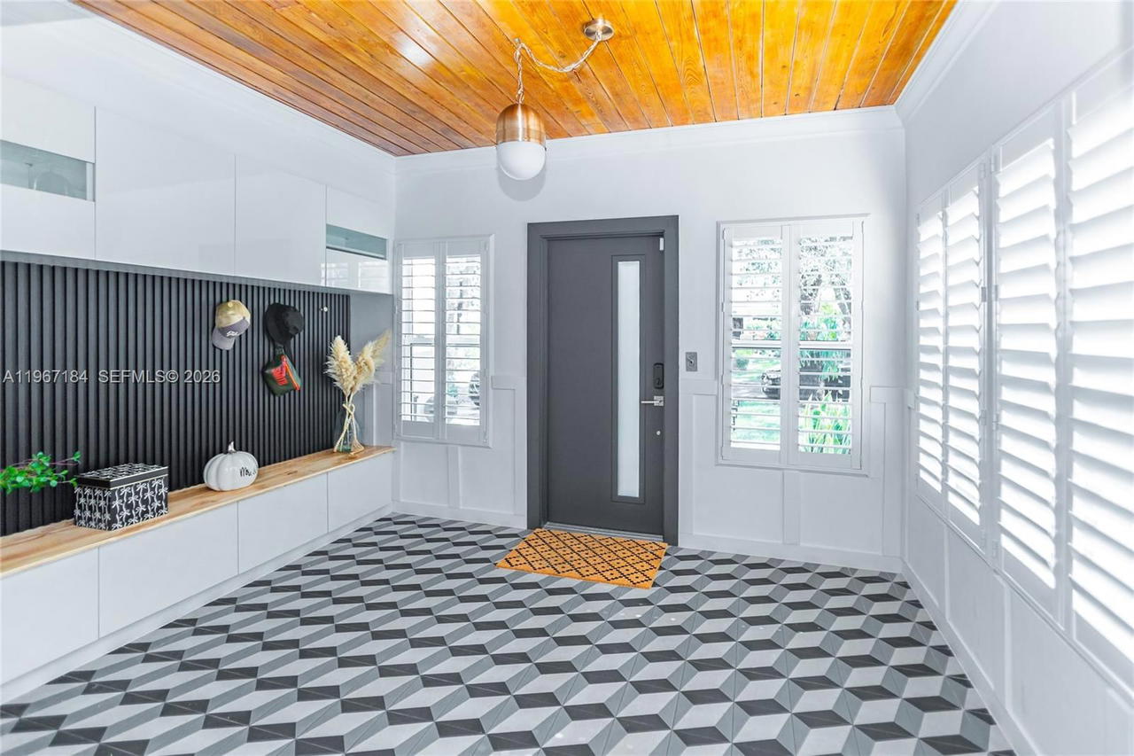 Real estate property located at 814 Monterey St, Miami-dade, Welbon, Coral Gables, FL
