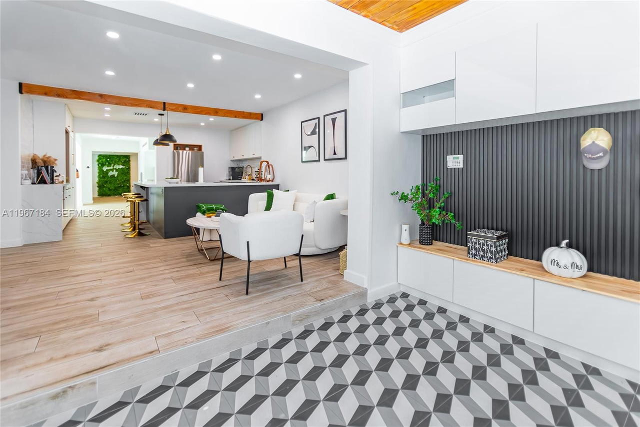 Real estate property located at 814 Monterey St, Miami-dade, Welbon, Coral Gables, FL