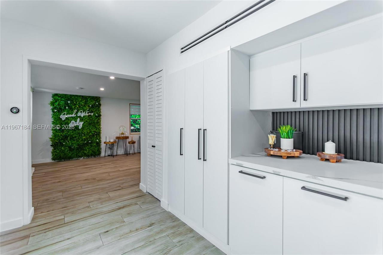 Real estate property located at 814 Monterey St, Miami-dade, Welbon, Coral Gables, FL