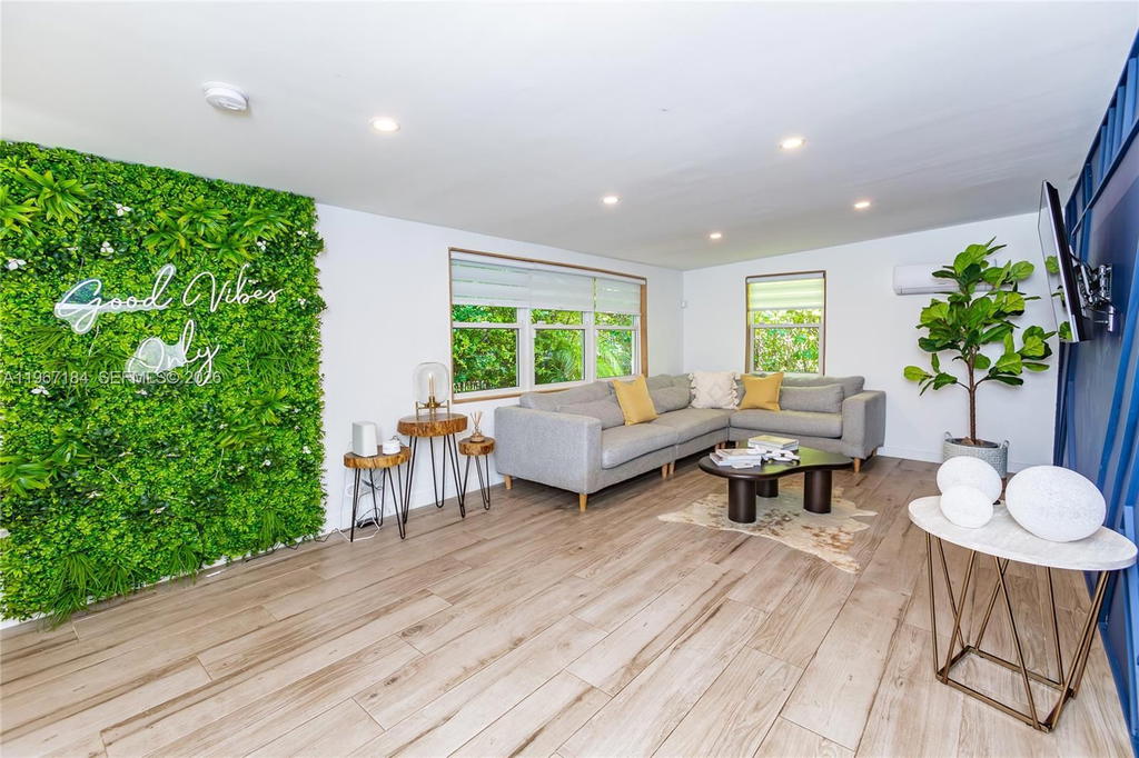 Real estate property located at 814 Monterey St, Miami-dade, Welbon, Coral Gables, FL