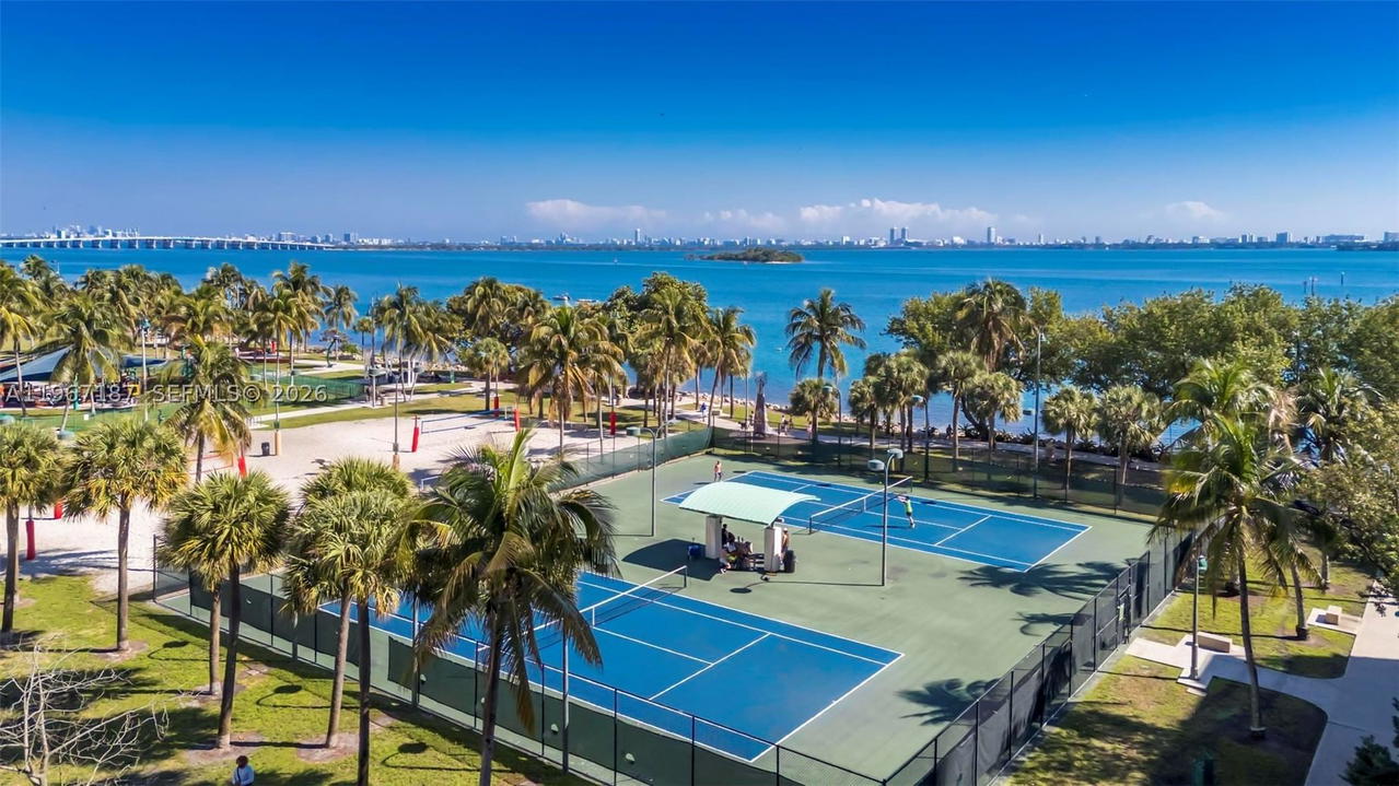 Real estate property located at 1750 Bayshore Dr #4507, Miami-dade, Opera Tower Condo, Miami, FL