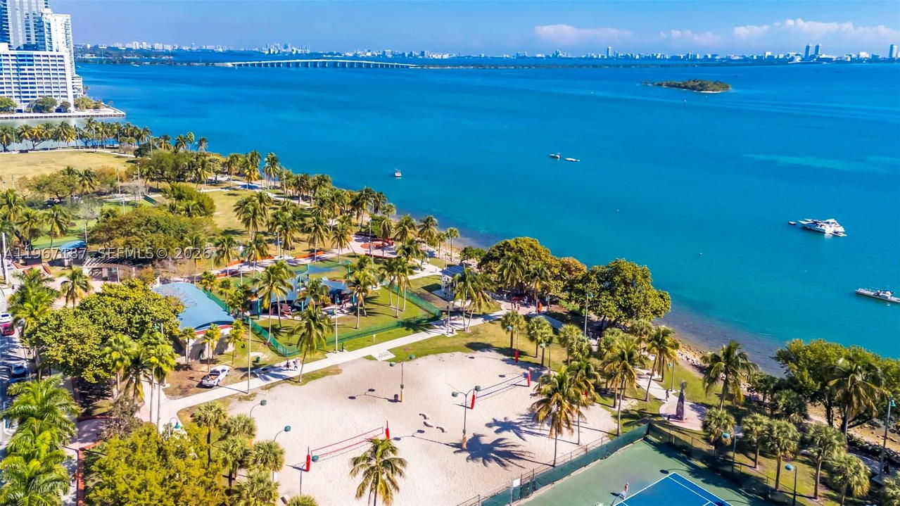 Real estate property located at 1750 Bayshore Dr #4507, Miami-dade, Opera Tower Condo, Miami, FL