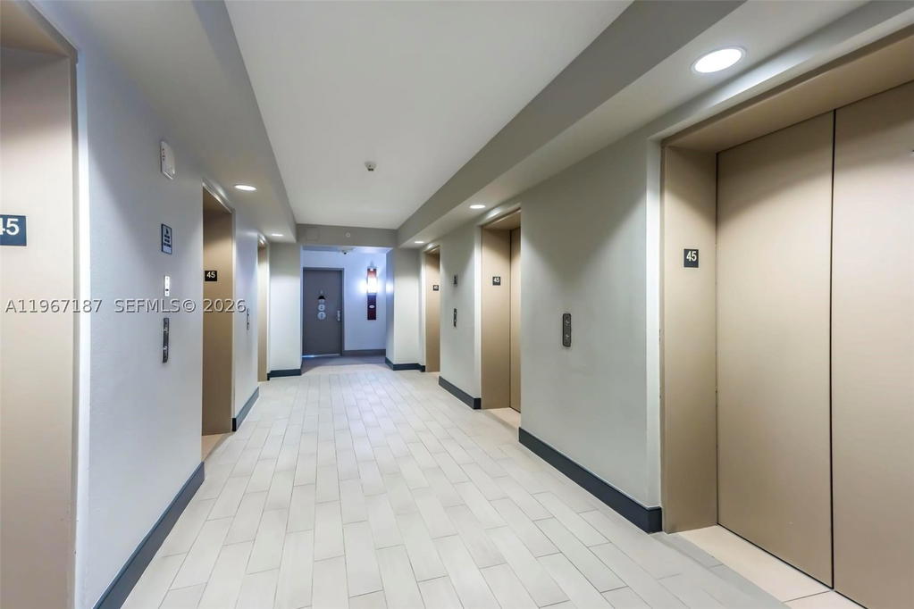 Real estate property located at 1750 Bayshore Dr #4507, Miami-dade, Opera Tower Condo, Miami, FL