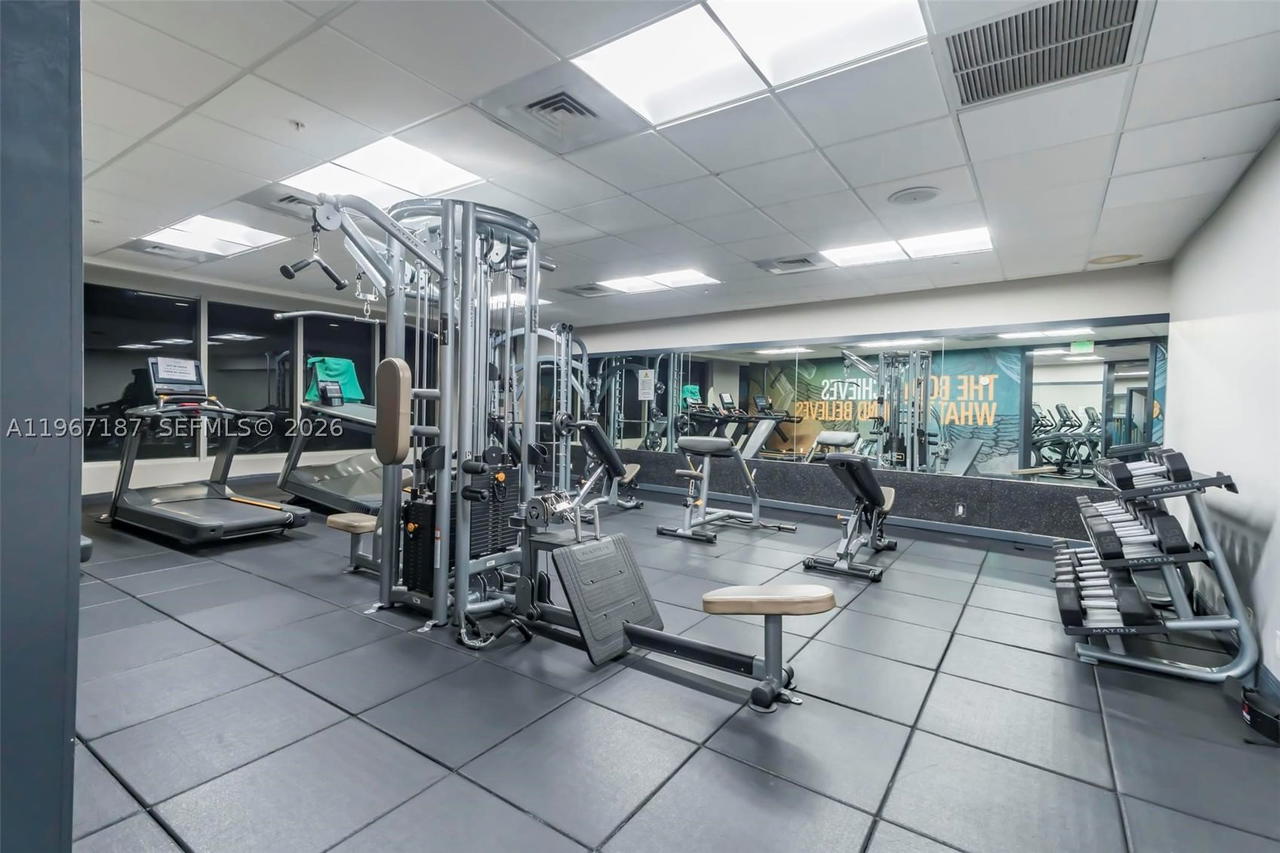 Real estate property located at 1750 Bayshore Dr #4507, Miami-dade, Opera Tower Condo, Miami, FL