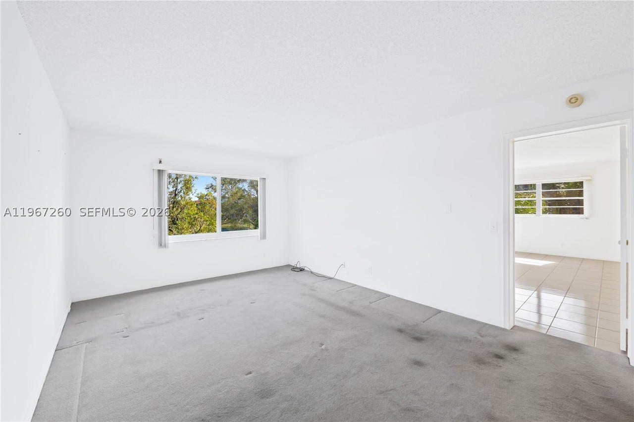 Real estate property located at 12701 13th St #314F, Broward, Cambridge At Century Vill, Pembroke Pines, FL