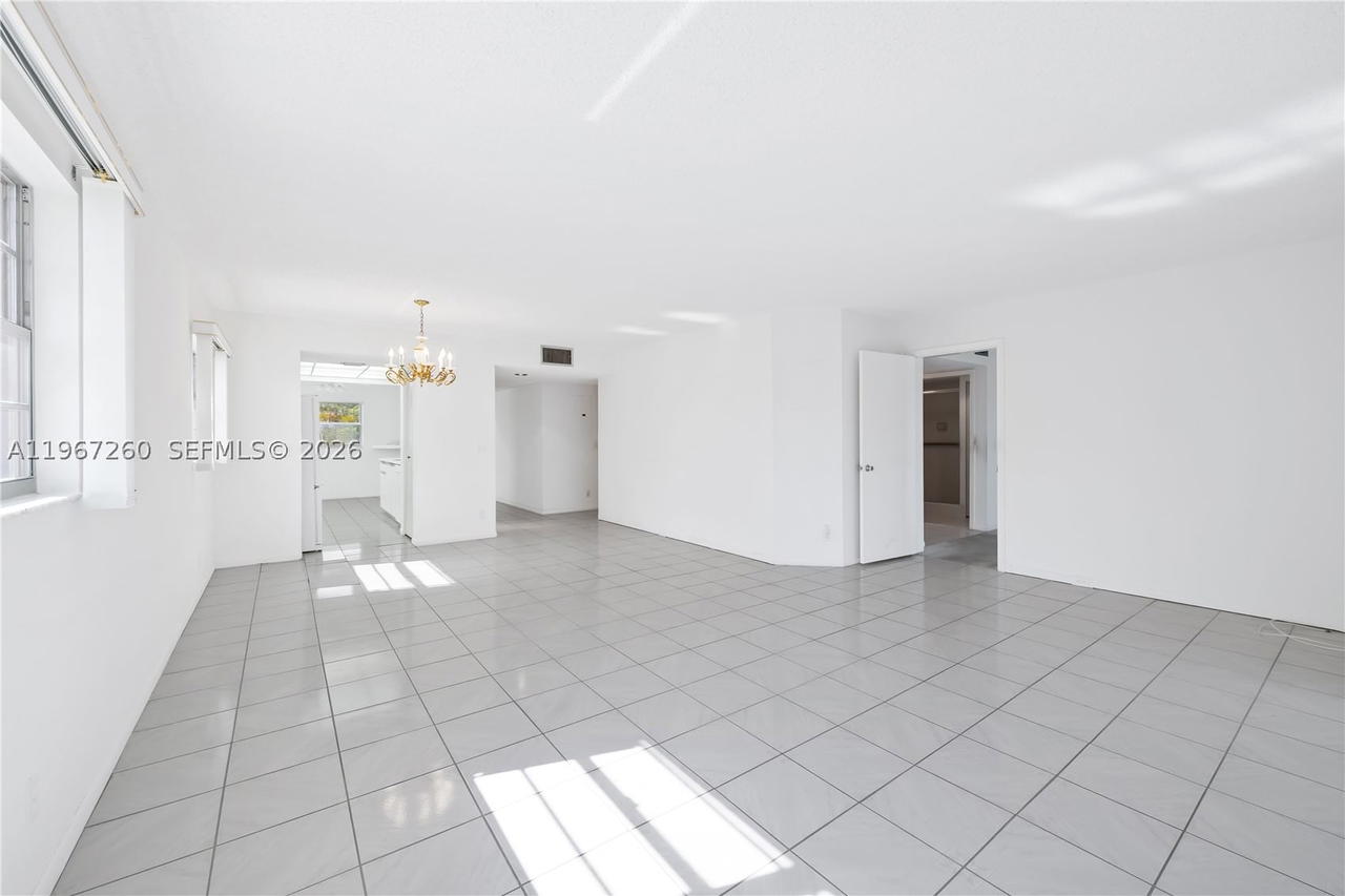 Real estate property located at 12701 13th St #314F, Broward, Cambridge At Century Vill, Pembroke Pines, FL