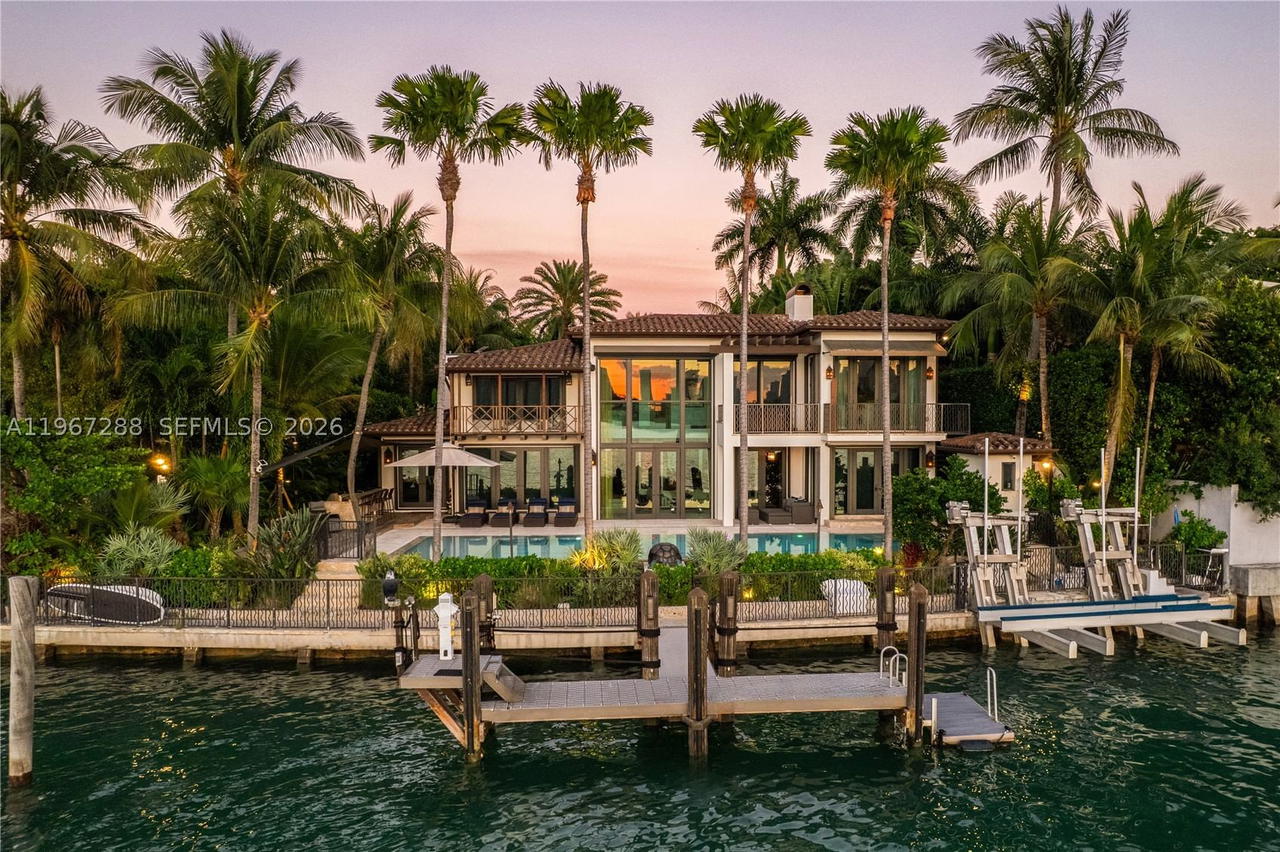 Real estate property located at 34 DILIDO DR, Miami-dade, Di Lido Island, Miami Beach, FL