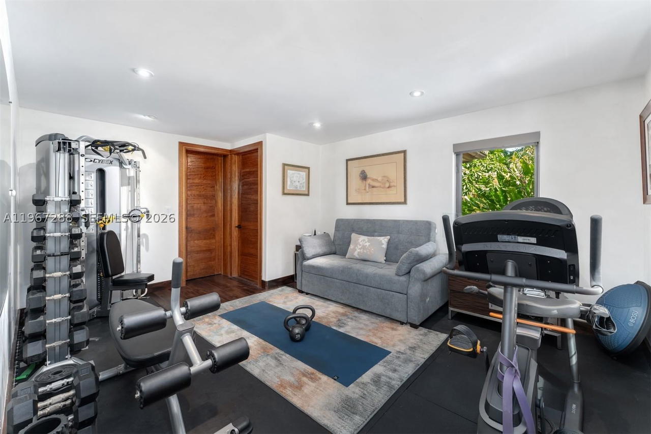 Real estate property located at 34 DILIDO DR, Miami-dade, Di Lido Island, Miami Beach, FL