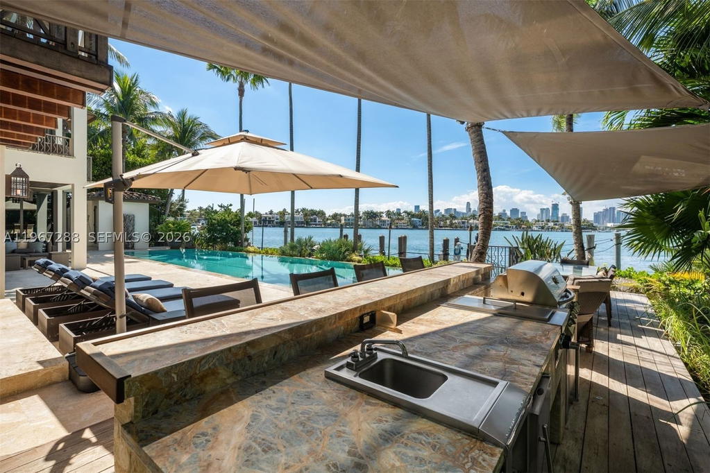 Real estate property located at 34 DILIDO DR, Miami-dade, Di Lido Island, Miami Beach, FL