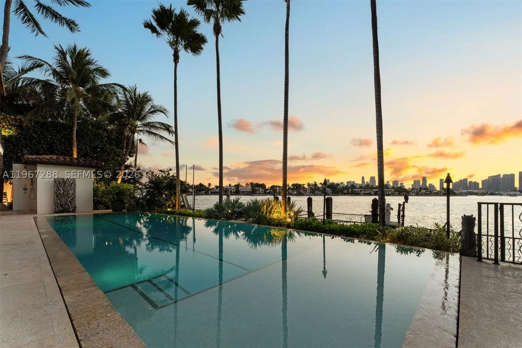 Real estate property located at 34 DILIDO DR, Miami-dade, Di Lido Island, Miami Beach, FL