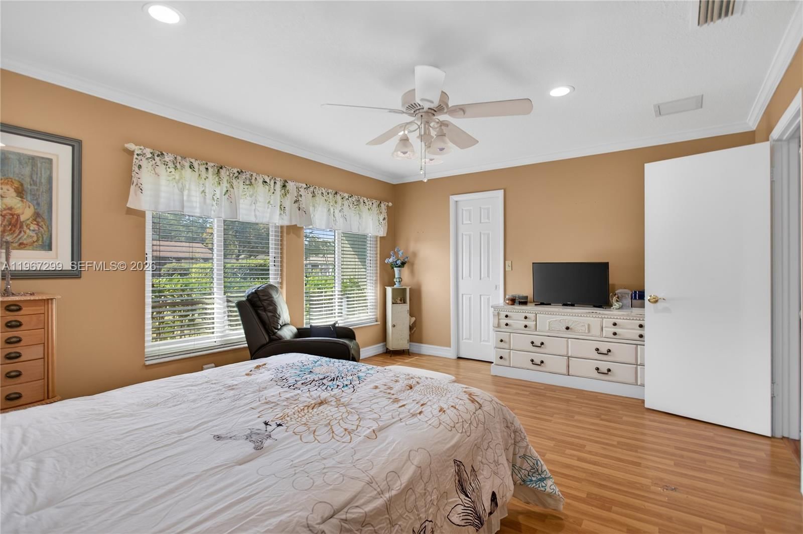 Real estate property located at 10681 Greenbriar Ct, Palm Beach, Boca Chase Greenbriar, Boca Raton, FL