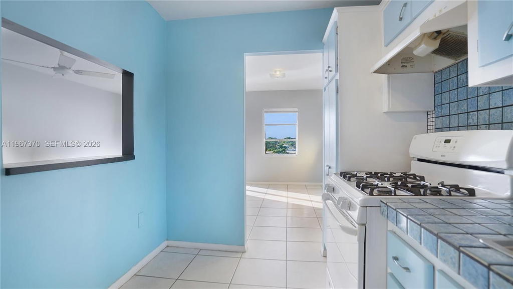 Real estate property located at 8024 Tatum Waterway Dr #5D, Miami-dade, Creek Towers & Yacht Club, Miami Beach, FL