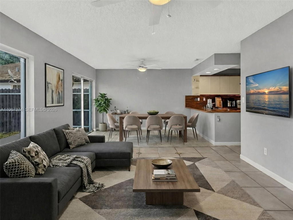 Real estate property located at 18379 138th Pl, Miami-dade, Fantasy One, Miami, FL