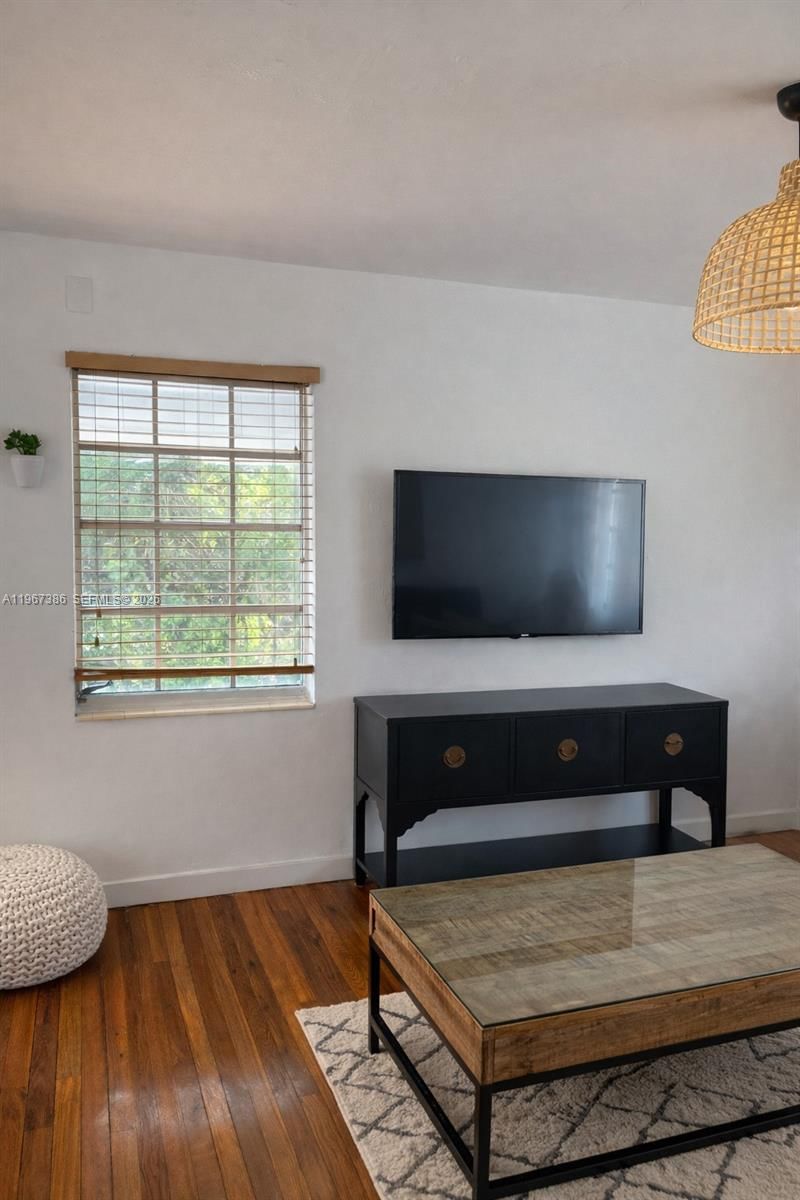 Real estate property located at 5800 61st St, Miami-dade, University Mnr, Miami, FL